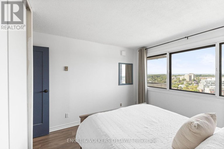 28779797/1614-40-landry-street/vanier/ottawa/ontario/K1L8K4_17