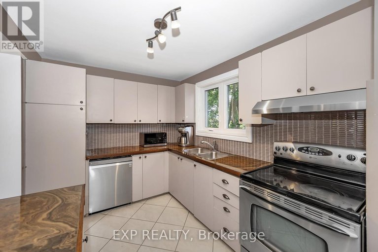 28642296/47-2300-ogilvie-road/beaconwood/ottawa/ontario/K1J7X8_14