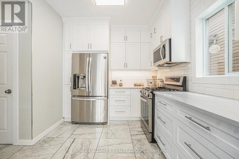 28497394/18-golders-green-lane/longfields/ottawa/ontario/K2J5C1_12