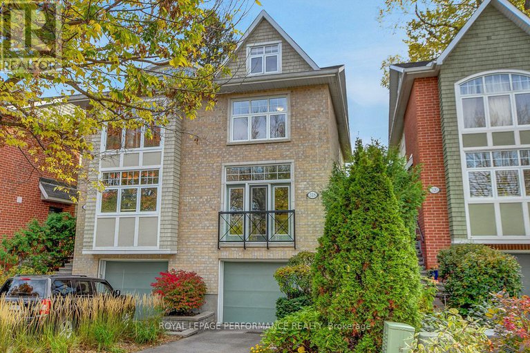 29013155/318-iona-street/westborohampton-park/ottawa/ontario/K1Z7B9_1