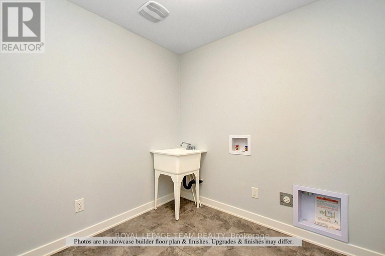 29466227/1040-charolais-place/goulbourn-twp-from-franktown-rdsouth-to-rideau/ottawa/ontario/K0A2Z0_38