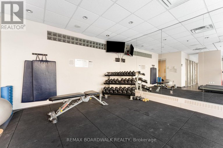 29392990/401-90-george-street/lower-townbyward-market/ottawa/ontario/K1N0A8_17