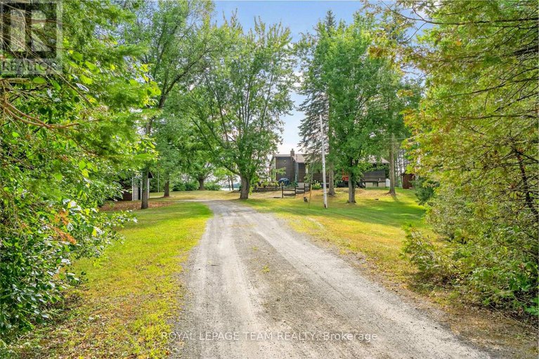 28791223/4-rideau-lane/north-grenville-twp-kemptville-south/north-grenville/ontario/K0G1J0_44