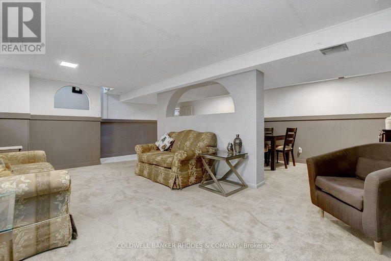 29583766/2424-heaton-avenue/hawthorne-meadows/ottawa/ontario/K1G1J2_22