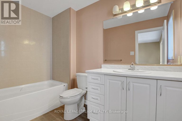 29166352/545-decoeur-drive/avalon-west/ottawa/ontario/K4A5G7_25