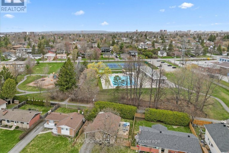 29678419/19-spring-garden-avenue/meadowlandscrestview/ottawa/ontario/K2G3B1_41