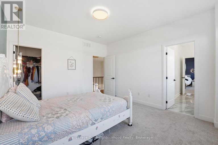 29581999/921-beckton-heights/stittsville-south/ottawa/ontario/K2S2X5_29