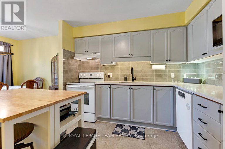 28972711/185-morris-street/carleton-place/carleton-place/ontario/K7C4M8_10