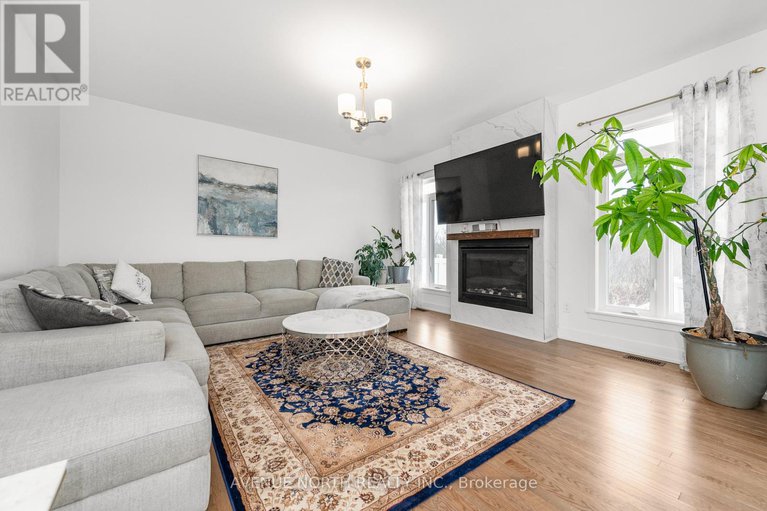 28630923/219-reisling-way/leitrim/ottawa/ontario/K1T0X1_11