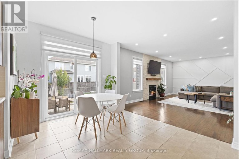 28811812/254-gracewood-crescent/blossom-parkkemp-parkfindlay-creek/ottawa/ontario/K1T0J1_12