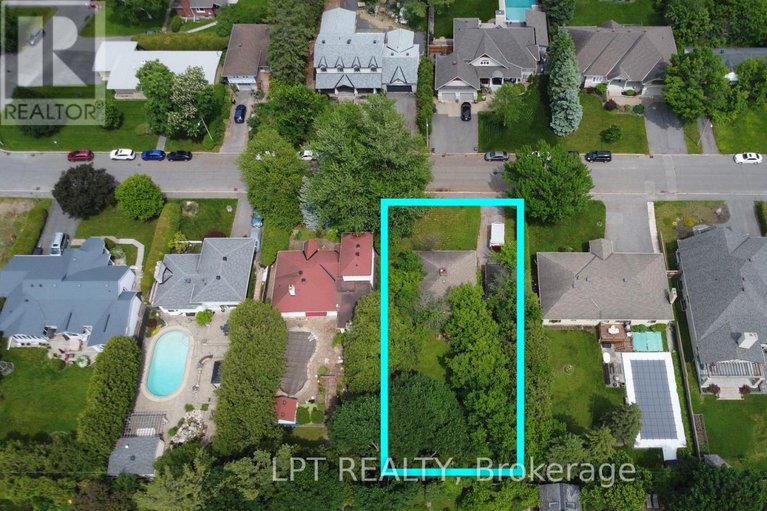 28429612/868-mountainview-avenue/whitehaven/ottawa/ontario/K2B5G2_6