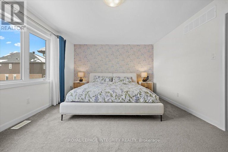 29357054/772-cappamore-drive/half-moon-bay/ottawa/ontario/K2J6V6_29