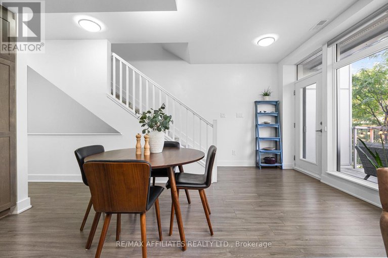 28855944/104-holmwood-avenue/glebe/ottawa/ontario/K1S5V1_17