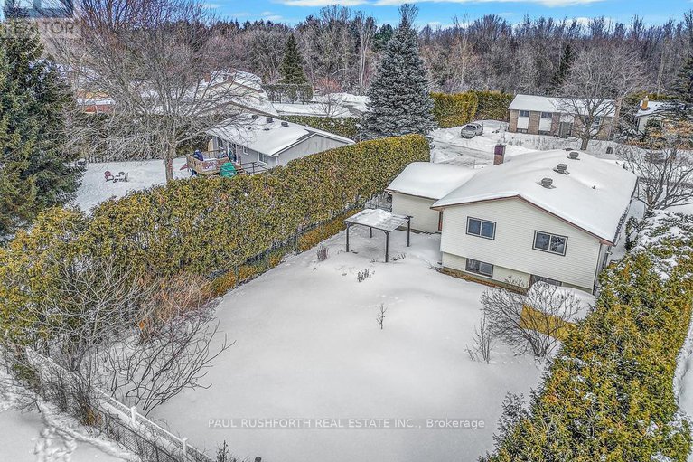 29401586/8-mac-storey-street/richmond/ottawa/ontario/K0A2Z0_47