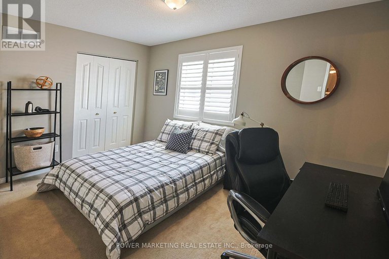 28585317/124-strathcarron-crescent/morgans-grantsouth-march/ottawa/ontario/K2K0C7_23