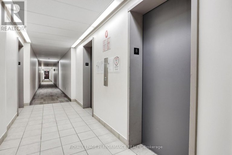 29069042/810-2020-jasmine-crescent/beacon-hill-south/ottawa/ontario/K1J8K5_7