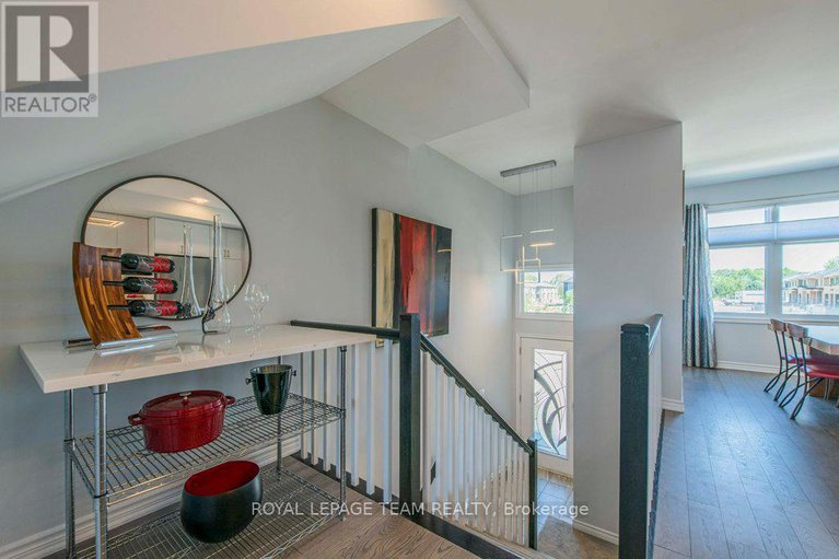 28849103/1448-hemlock-road/cfb-rockcliffe-and-area/ottawa/ontario/K1K4Z8_4
