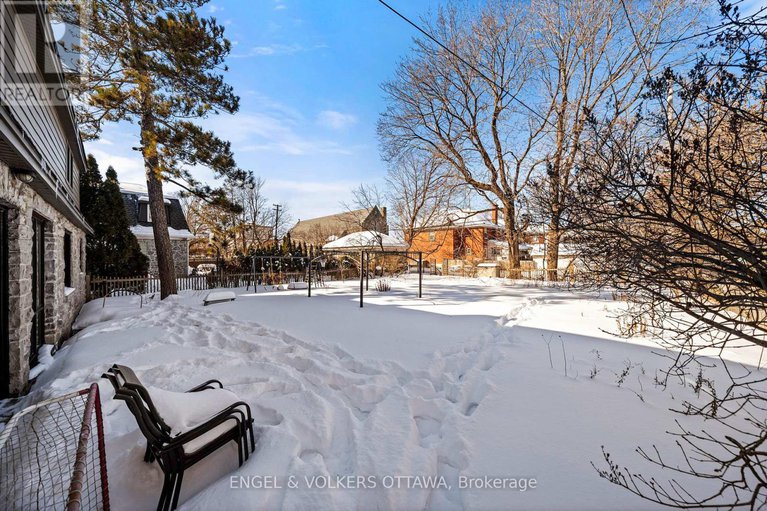 29371554/293-sherwood-drive/civic-hospital/ottawa/ontario/K1Y3W5_33