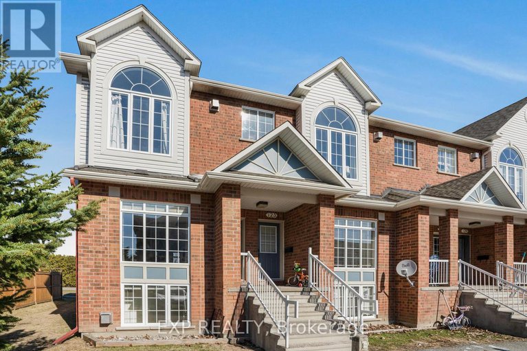 28354843/121-5-70-edenvale-dr-drive/beaverbrook/ottawa/ontario/K2K3N7_1