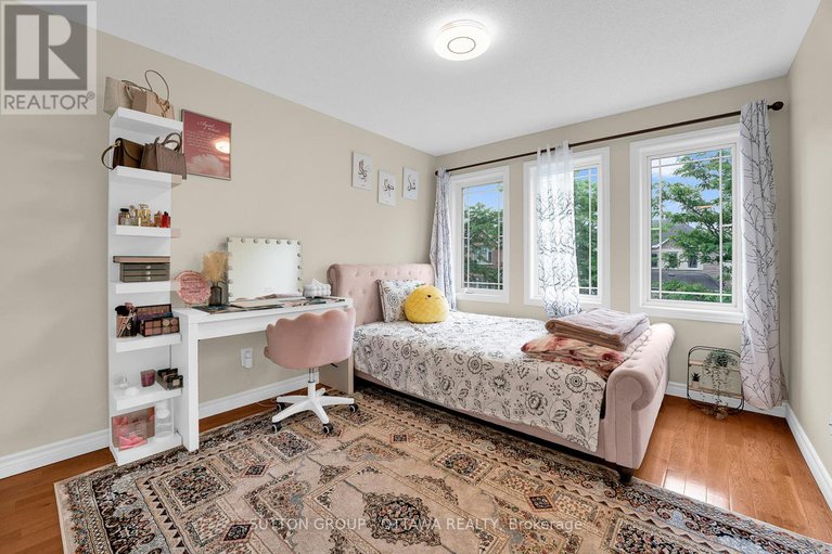 28497837/354-haileybury-street/strandherd/ottawa/ontario/K2J0N5_21
