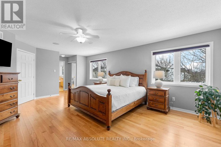 29431368/115-arrowwood-drive/stittsville-south/ottawa/ontario/K2S2G2_15