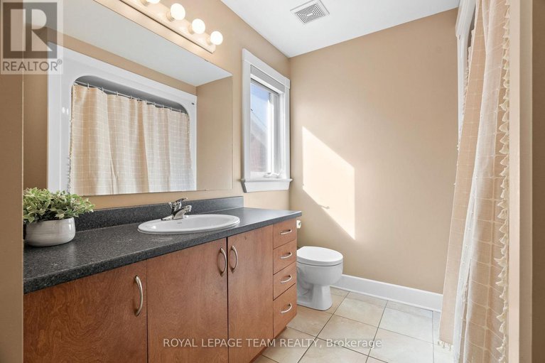 28929395/165-bonnyley-crescent/north-grenville-twp-kemptville-south/north-grenville/ontario/K0G1J0_25