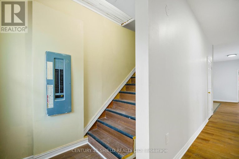 29158805/21927-main-street/north-glengarry-lochiel-twp/north-glengarry/ontario/K0B1H0_32