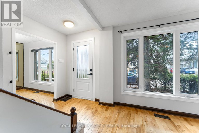 29151000/166-prince-albert-street/overbrookcastle-heights/ottawa/ontario/K1K2A1_2