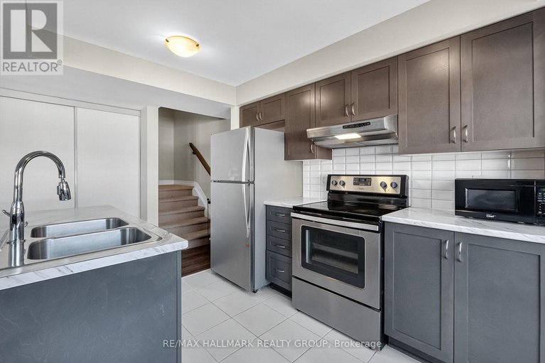 29080802/22-235-infusion-private/strandherd/ottawa/ontario/K2J5X2_18