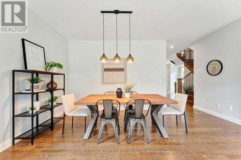 28739043/885-moses-tennisco-street/cfb-rockcliffe-and-area/ottawa/ontario/K1K5A2_16