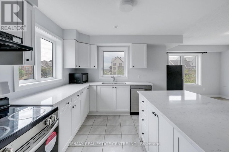 28536719/740-kinstead-pvt-private/stittsville-north/ottawa/ontario/K2S3B3_15