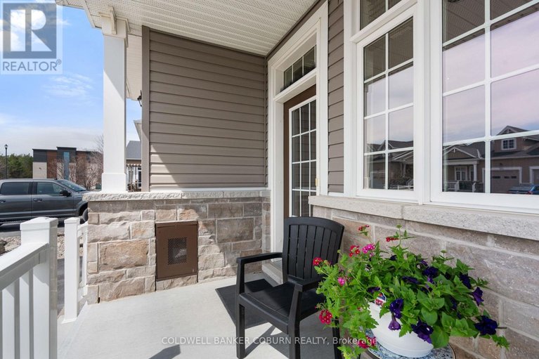 29658105/213-oxford-street-w/kemptville/north-grenville/ontario/K0G1J0_2