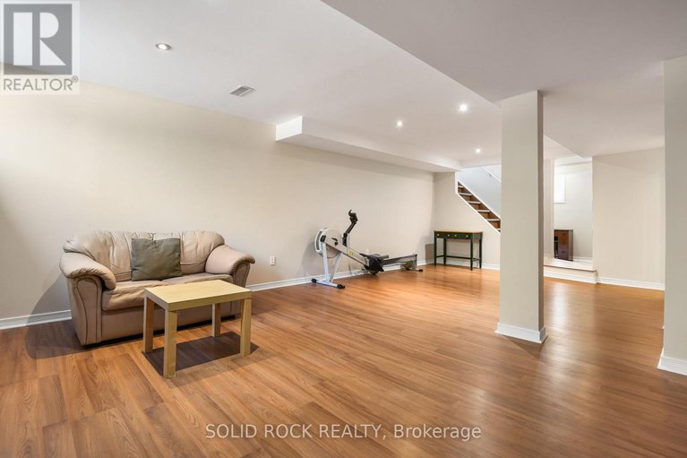 29634428/134-holiday-drive/constance-bay/ottawa/ontario/K0A3M0_28