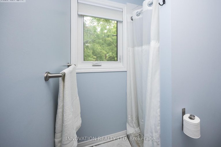 28421716/1098-cindy-hill-crescent/manotick-long-island-nicholls-island/ottawa/ontario/K4M1E8_30