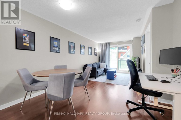 28506551/209-138-somerset-street-w/ottawa-centregolden-triangle/ottawa/ontario/K2P0A3_22
