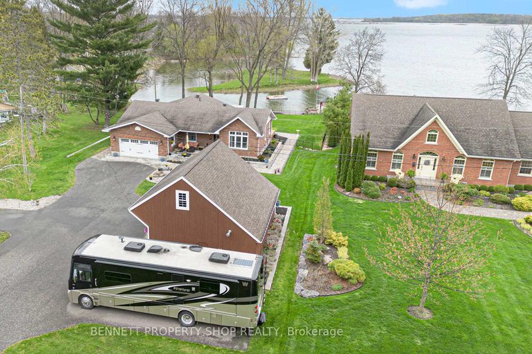 28299457/16084-lakeside-drive/long-sault/south-stormont/ontario/K0C1P0_32