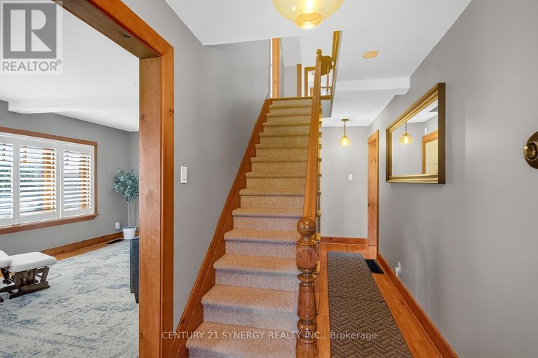 29587854/103-queen-charlotte-street/richmond/ottawa/ontario/K0A2Z0_14