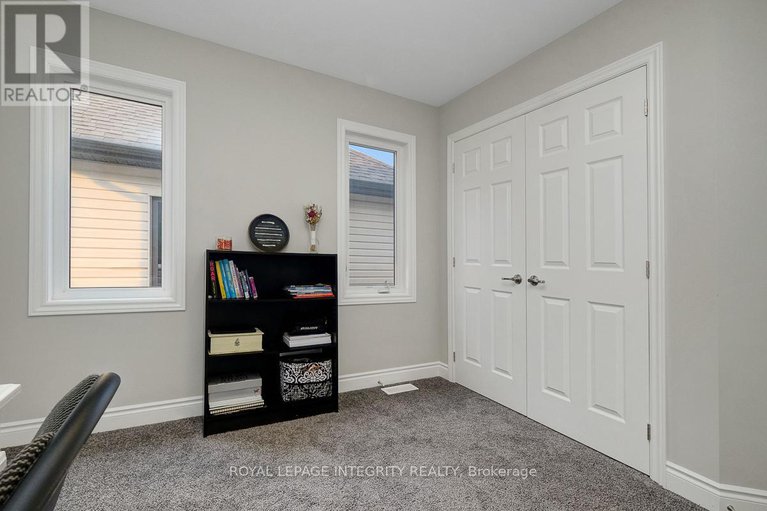 28899220/547-parade-drive/stittsville-south/ottawa/ontario/K2S0X8_34