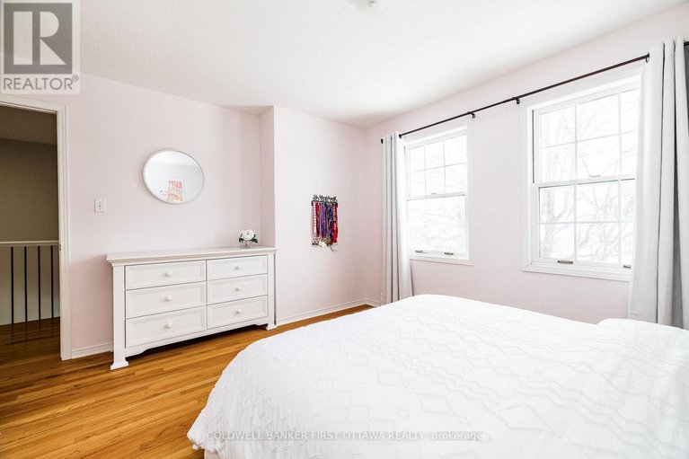 29527335/32-kyle-avenue/stittsville-central/ottawa/ontario/K2S1G9_31