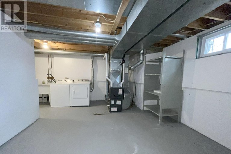 29093842/11-94-esterlawn-private/mckellar-heightsglabar-park/ottawa/ontario/K2A4C1_33