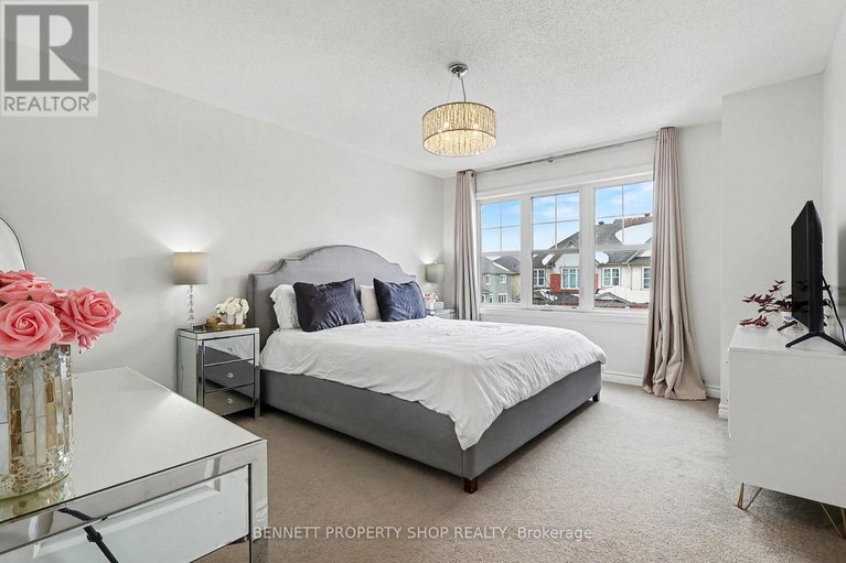 29435219/992-bunchberry-way/blossom-parkkemp-parkfindlay-creek/ottawa/ontario/K1T0L6_9