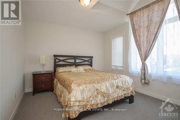 29659153/339-lamarche-avenue/orleans-village/ottawa/ontario/K1W0M9_22