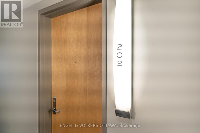 28792517/202-197-lisgar-street/ottawa-centre/ottawa/ontario/K2P0C3_4