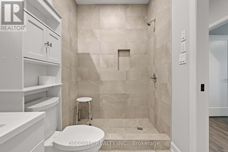 29453082/14-elgin-street-w/alexandria/north-glengarry/ontario/K0C1A0_20