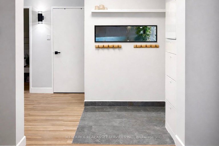 29361990/2002-265-poulin-avenue/britannia/ottawa/ontario/K2B7Y8_1