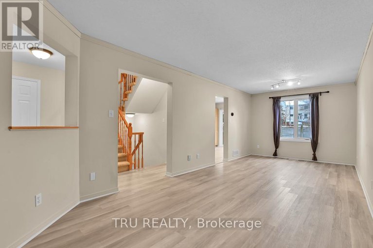 29195755/40-baton-court/katimavik/ottawa/ontario/K2L4C8_9