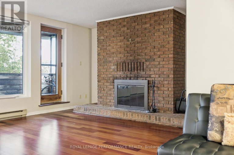 28588727/4-71-sweetland-avenue/sandy-hill/ottawa/ontario/K1N7T9_12