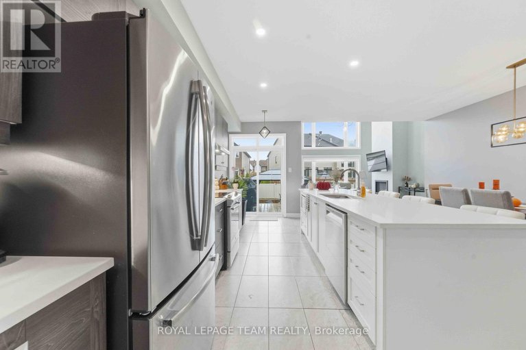 29036098/542-borbridge-avenue/riverside-southgloucester-glen/ottawa/ontario/K4M0H9_12