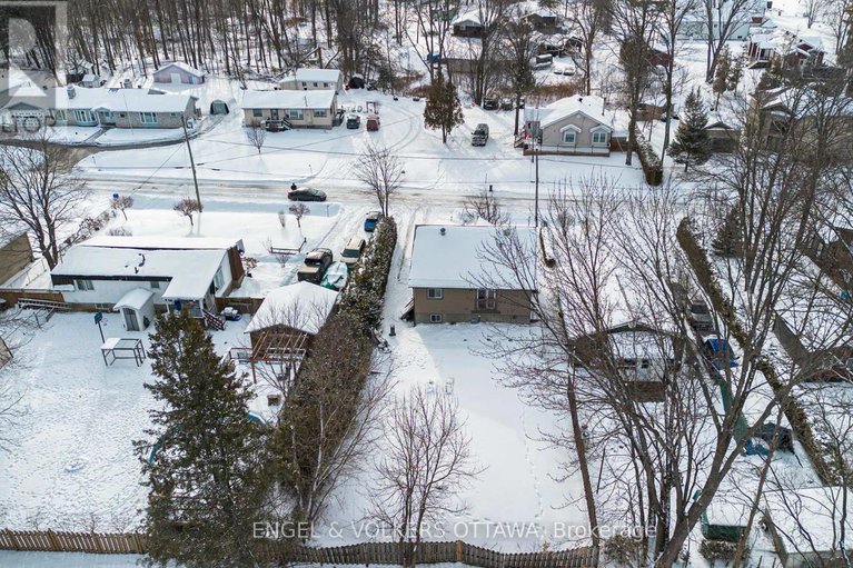 28485145/1095-morin-road/cumberland-estates/ottawa/ontario/K4C1A5_29