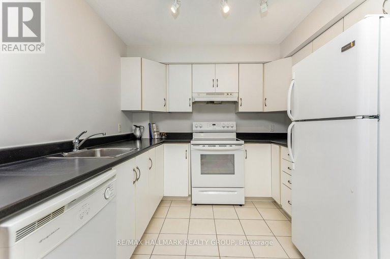 28757379/502-138-somerset-street-w/ottawa-centregolden-triangle/ottawa/ontario/K2P0A3_5
